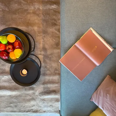 Urban Global Skyline, 25th Floor No 19, Free Garage, Self Check-in, No Deposit Apartamento *