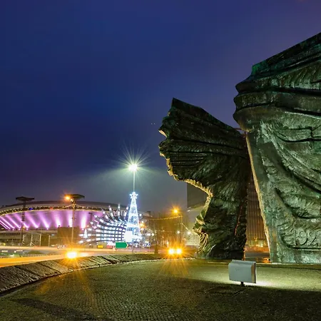 Urban Global Skyline, 25th Floor No 19, Free Garage, Self Check-in, No Deposit * Katowice