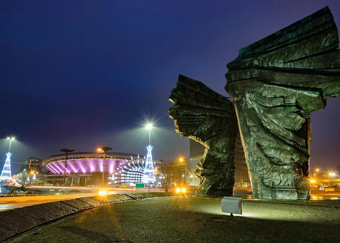 Urban Global Skyline, 25th Floor No 19, Free Garage, Self Check-in, No Deposit * Katowice