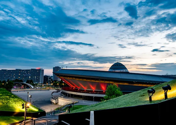 Appartement Urban Global Skyline, 25th Floor No 19, Free Garage, Self Check-in, No Deposit *